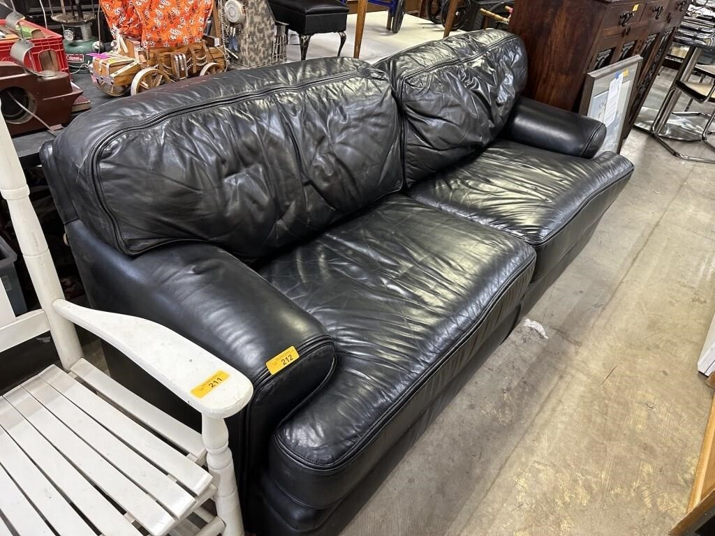 HIGH END DREXEL HERITAGE LEATHER SOFA
