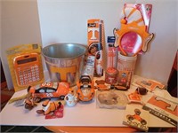 Great lot of Univ. of TN Volunteers souvenirs