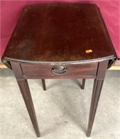 Vintage Genuine Mahogany Drop Leaf Table