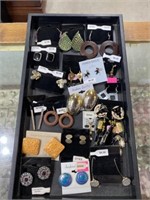 Earring lot