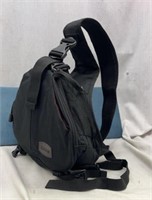 Caden Shoulder Camera Bag