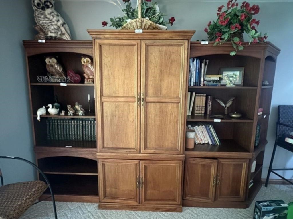 Broyhill 4-Section Cabinet