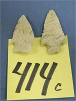 2" Indian Artifact Arrowhead & Chip -
