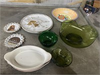 Green bowls, Jesus & last supper plates & misc