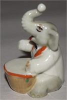Early Wade Porcelain Drum Box Trunky the Elephant