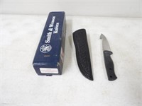 Smith & Wesson SW-630 3 1/2in. Blade Knife
