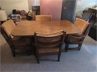 Pine Tresil Base Dining Table w/4 Armed Chairs on