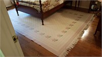 WOVEN WOOL RUG