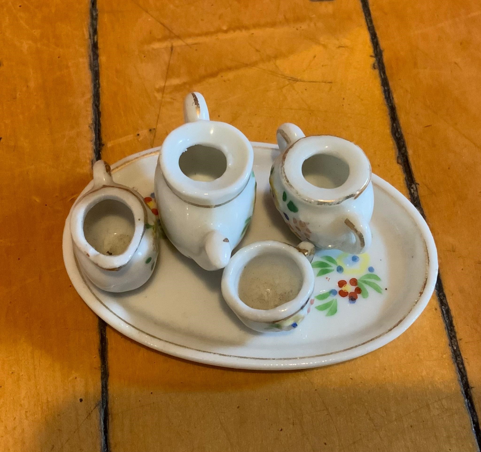 Vintage Miniature Tea Set Made in Occupied Japan
