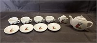Child's Porcelain/Ceramic Tea Set