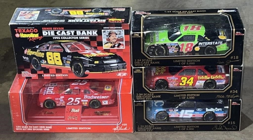 (HI) Racing Champions 1/24 Scale Cars and Banks