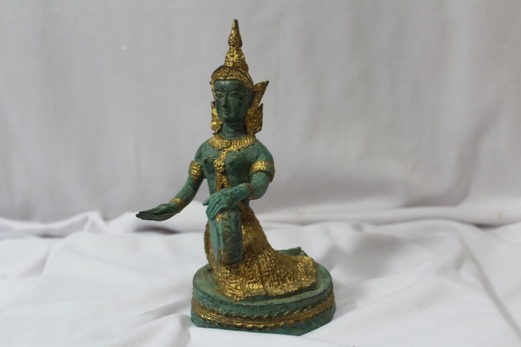 A Thai Bronze