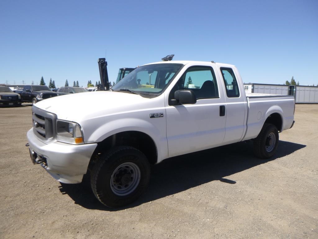 2003 Ford F250 Extra Cab Pickup Truck