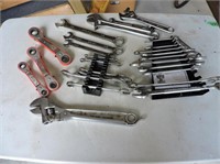 Quantity Wrenches