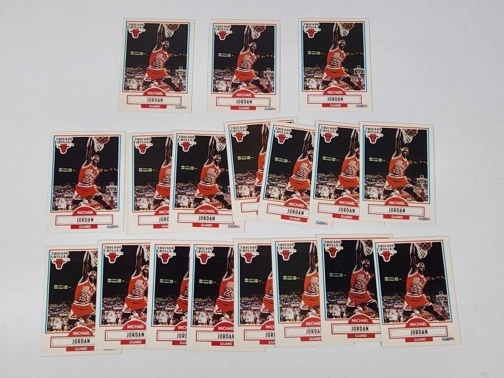 19) 1990 FLEER MICHAEL JORDAN NO. 26