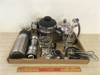 LARGE MODERN KITCHEN WARES INCLUDING FRENCH PRESS