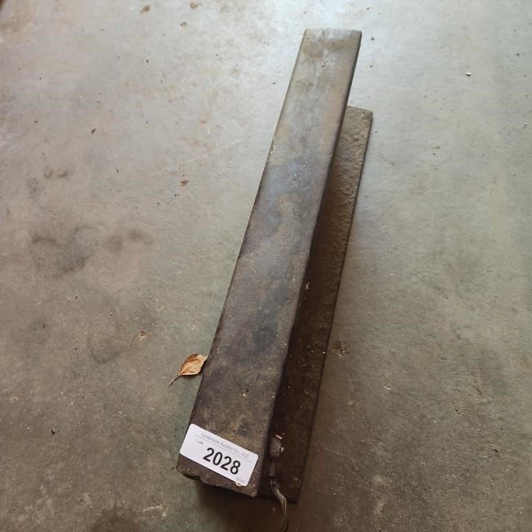 Railroad Iron Anvil - approx 21" long