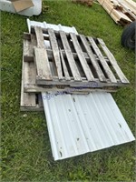 WHITE STEEL, 7 FT 9", APPROX 20 SHEETS, ONE MONEY