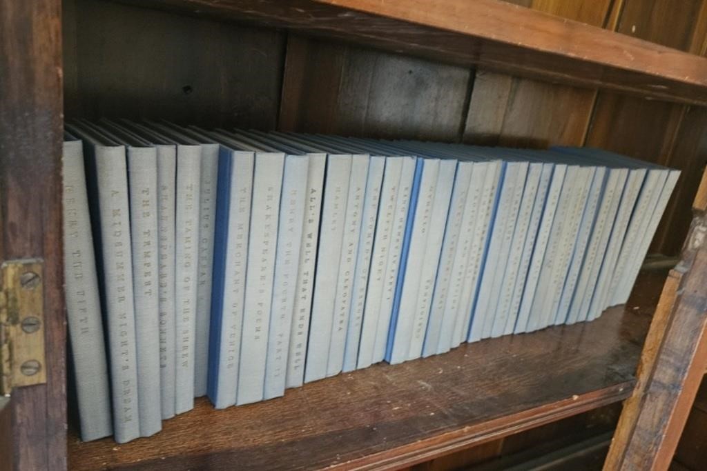 The Yale Shakespeare set, 40 volumes