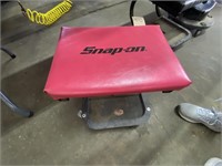 Snap On Stool (Red)