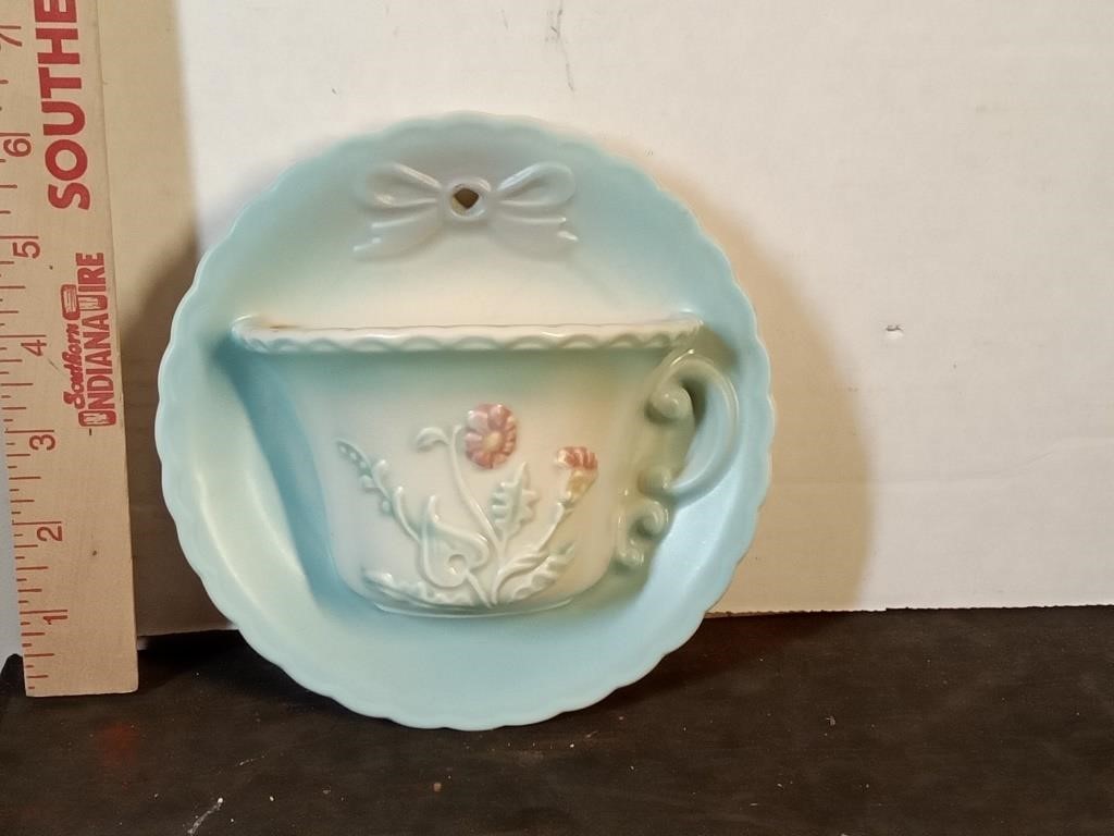 Hull Art pottery Bowknot cup & saucer wallpocket