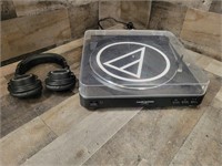 Audio-Technica AT-LP60 Stereo Turntable