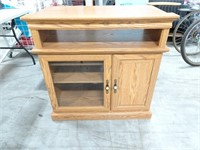 TV Stand - 22 x 35 x 34H