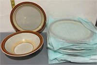 Haniwa Stone - Japan - Bowl & Set of Plates