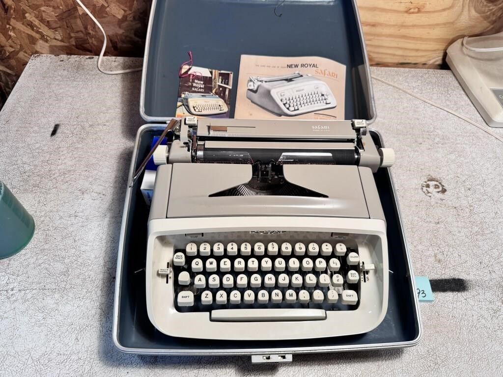 Clean New Royal Electric Type Writer