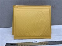 10 Padded Envelopes 10x9