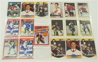 Lot of 17 Hockey Card With Rookies 1991 Score Pack