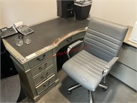 LOT - DESK, CHAIR, ETC