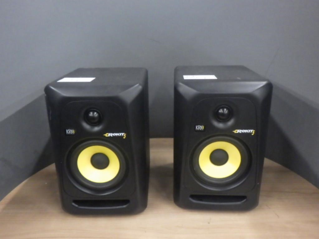 PAIR KRK RP-5 G3 2-WAY STUDIO MONITORS