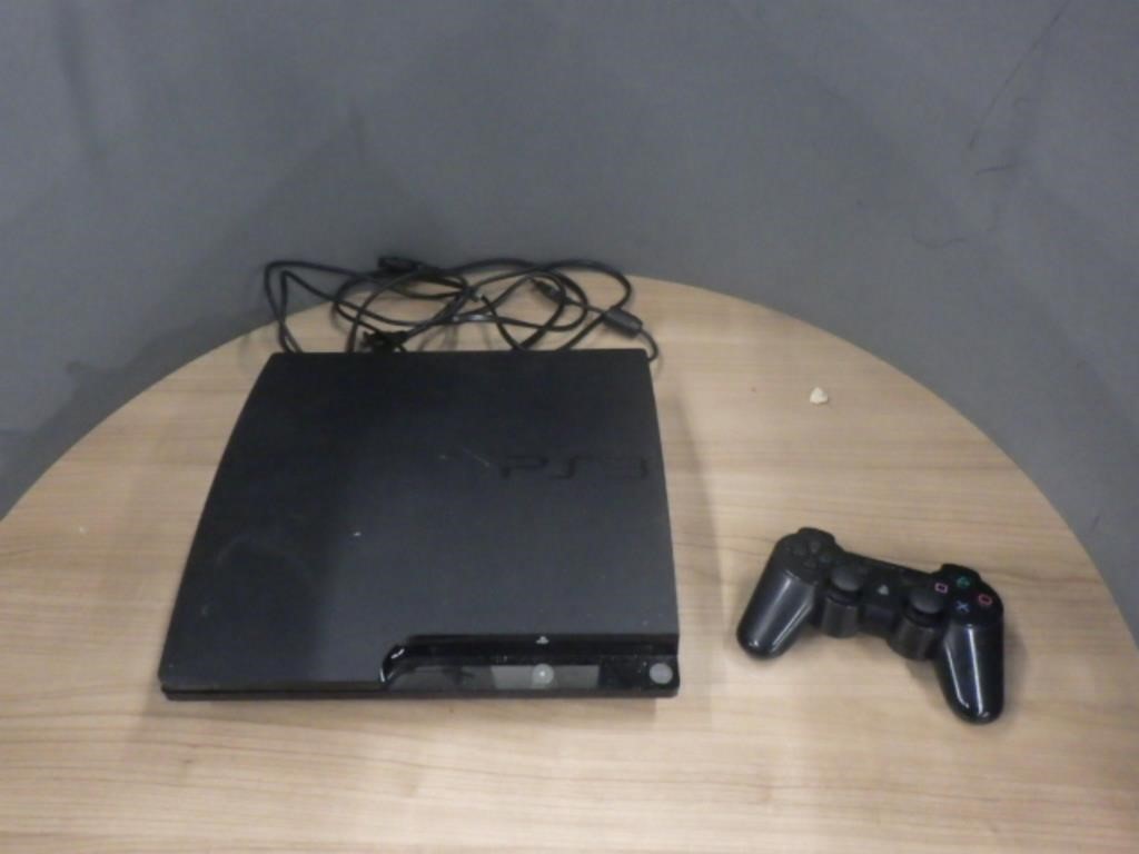 PS3 SLIM CONSOLE & CONTROLLER *SEE BELOW*