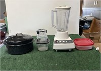 Blender, plastic containers & roaster