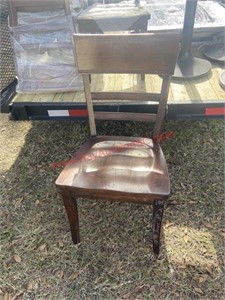 (4) SOLID WOOD DINING CHAIRS