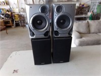 2-set of speakers
