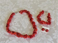 17" CORAL NECKLACE WITH MATCHING EARRINGS BRACELET