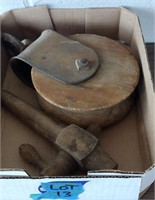 Vintage Cast Iron Wood Wood Barrel Pulley & Tap