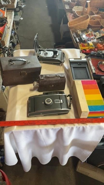 Polaroid land film holder, vintage cine Kodak