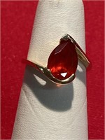 14 K gold ring. Size 6. Mexican fire opal. Large