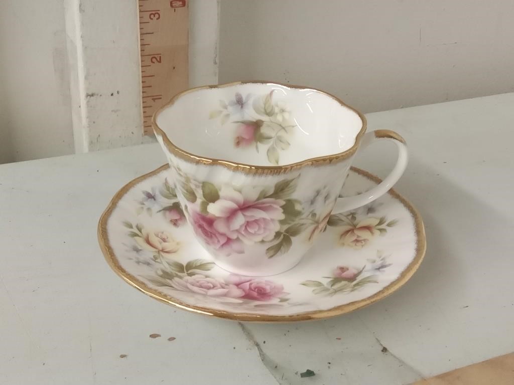 Queens China English Charm cup & saucer