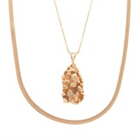 An Italian Chain and Gold Nugget Pendant in 14K