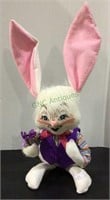 Annalee collector doll rabbit 2009 overall height