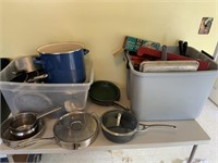 Large lot of cookware, skillets