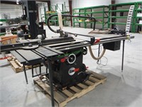 Professional SawStop 10" Cabinet Saw and Router