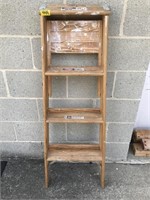 4 Foot Wooden Ladder