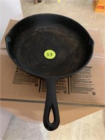 MADE IN USA #7 CAST IRON SKILLET