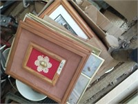 BX OF PICTURE FRAMES