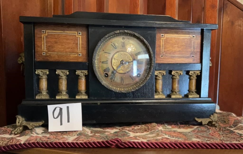 Mantle Clock, Chimes